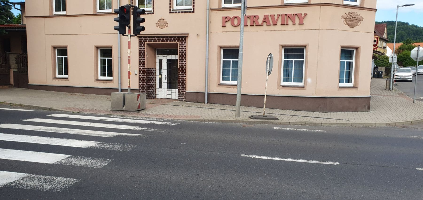 Prenájom bytu 2-izbový 73 m², Libouchec, Ústecký kraj Prenájom bytu 2-izbový 73 m², Libouchec, Ústecký kraj