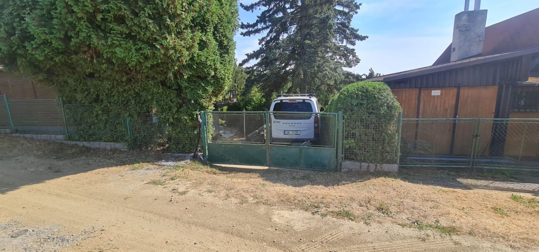 Prenájom rekreačného objektu 42 m², pozemok 415 m², Rabyně, Středočeský kraj Prenájom rekreačného objektu 42 m², pozemok 415 m², Rabyně, Středočeský kraj