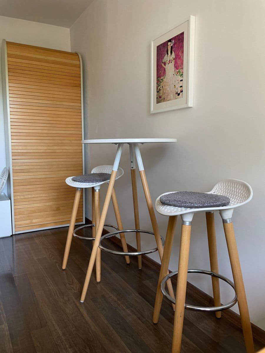 Prenájom bytu 2-izbový 56 m², Riazanská, Nové Mesto, Bratislavský kraj Prenájom bytu 2-izbový 56 m², Riazanská, Nové Mesto, Bratislavský kraj