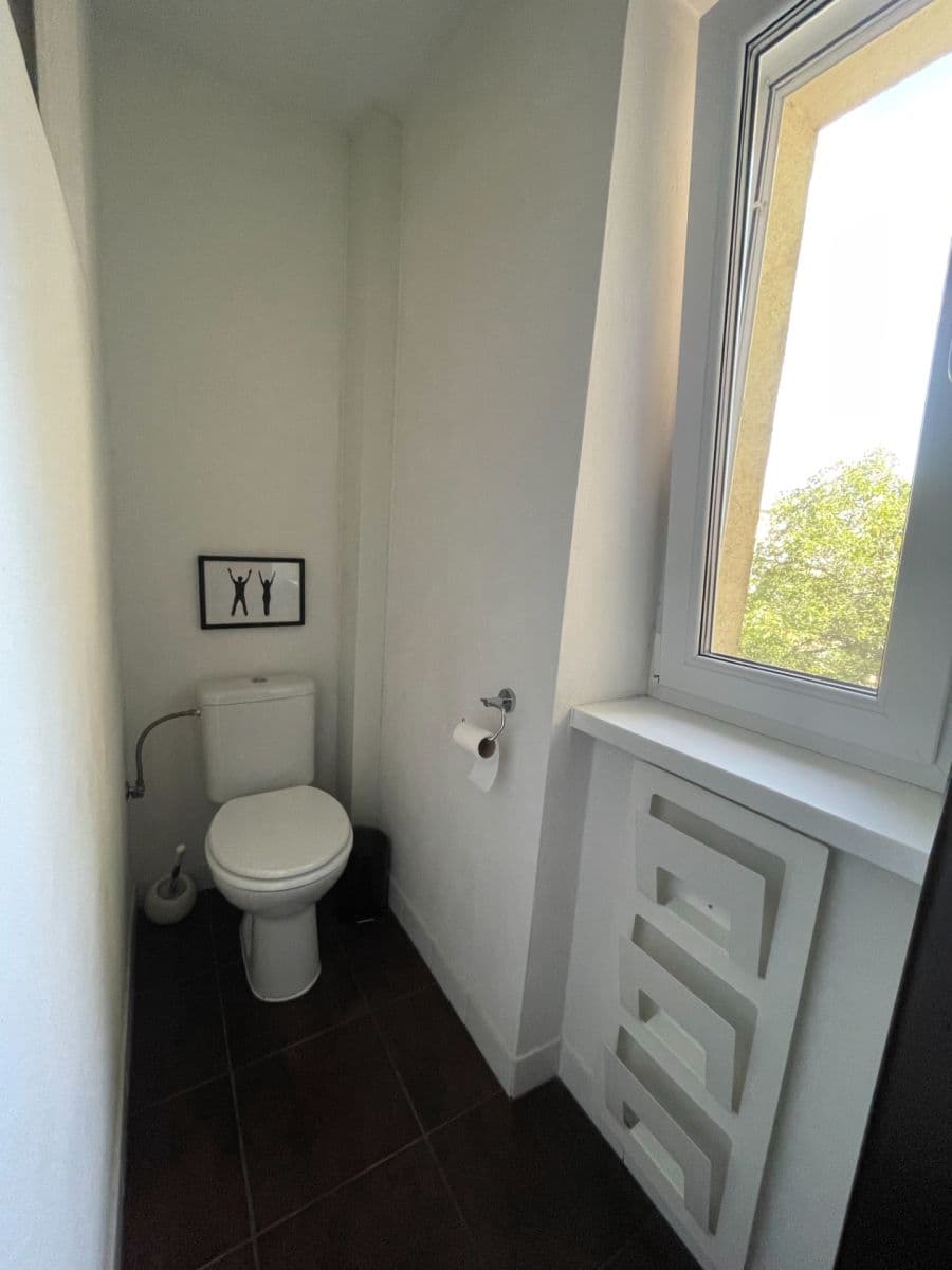 Prenájom bytu 2-izbový 56 m², Riazanská, Nové Mesto, Bratislavský kraj Prenájom bytu 2-izbový 56 m², Riazanská, Nové Mesto, Bratislavský kraj