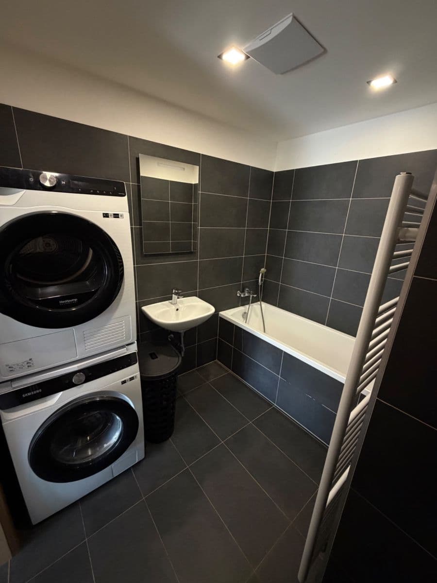 Prenájom bytu 2-izbový 52 m², Zborovská, Jince, Středočeský kraj Prenájom bytu 2-izbový 52 m², Zborovská, Jince, Středočeský kraj