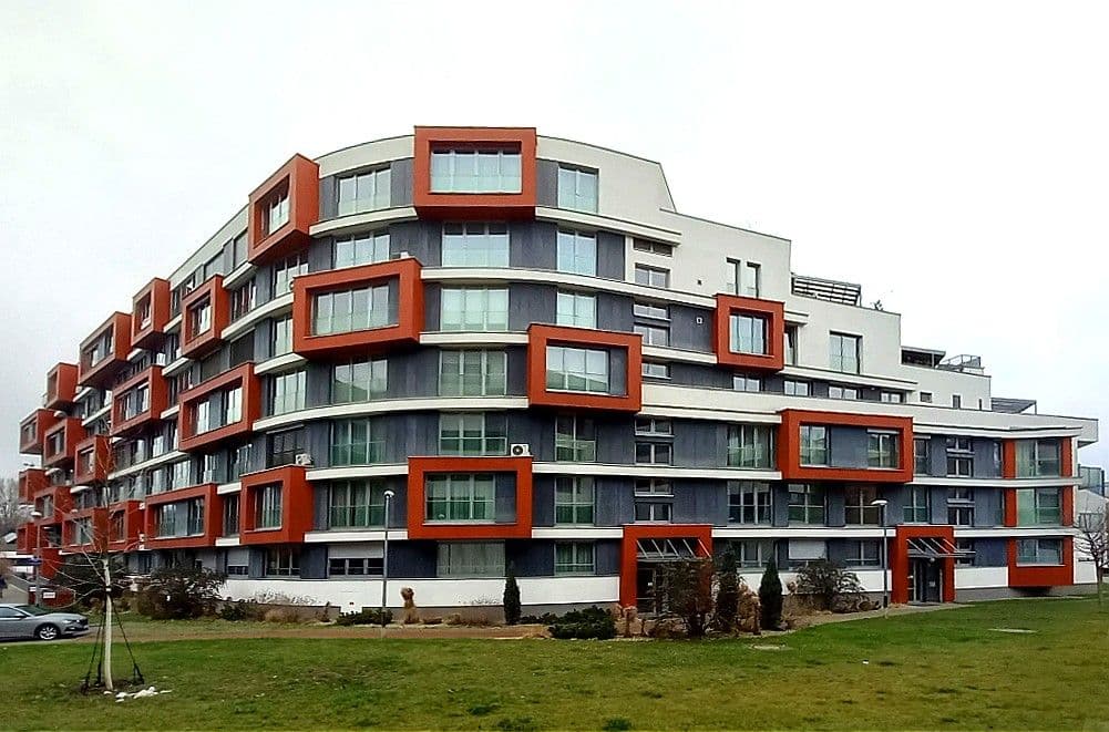 Prenájom garáže 16 m², Praha, Praha Prenájom garáže 16 m², Praha, Praha