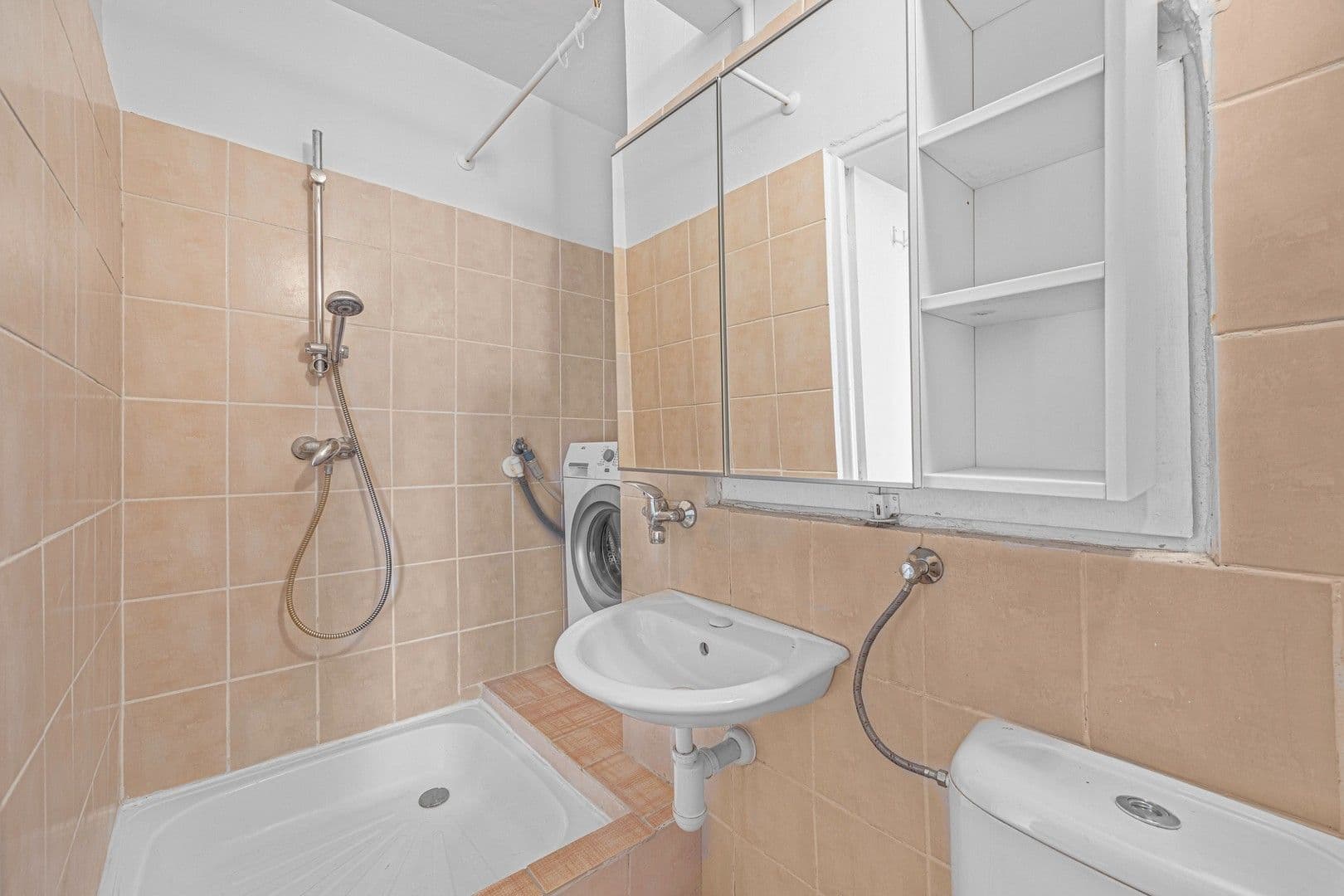 Prenájom bytu 1-izbový 23 m², Kyselova, Praha, Praha Prenájom bytu 1-izbový 23 m², Kyselova, Praha, Praha