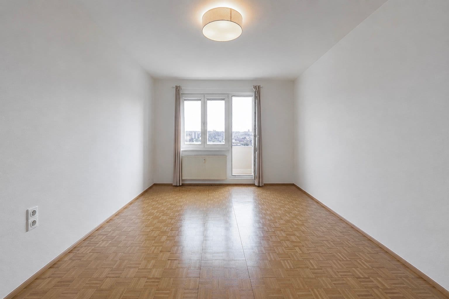 Prenájom bytu 2-izbový 55 m², Počernická, Praha, Praha Prenájom bytu 2-izbový 55 m², Počernická, Praha, Praha