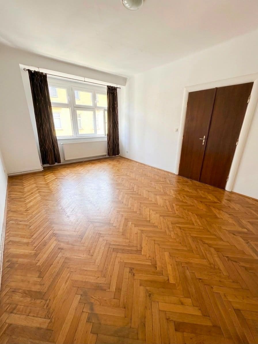 Prenájom bytu 2-izbový 93 m², Vlhká, Brno, Jihomoravský kraj Prenájom bytu 2-izbový 93 m², Vlhká, Brno, Jihomoravský kraj