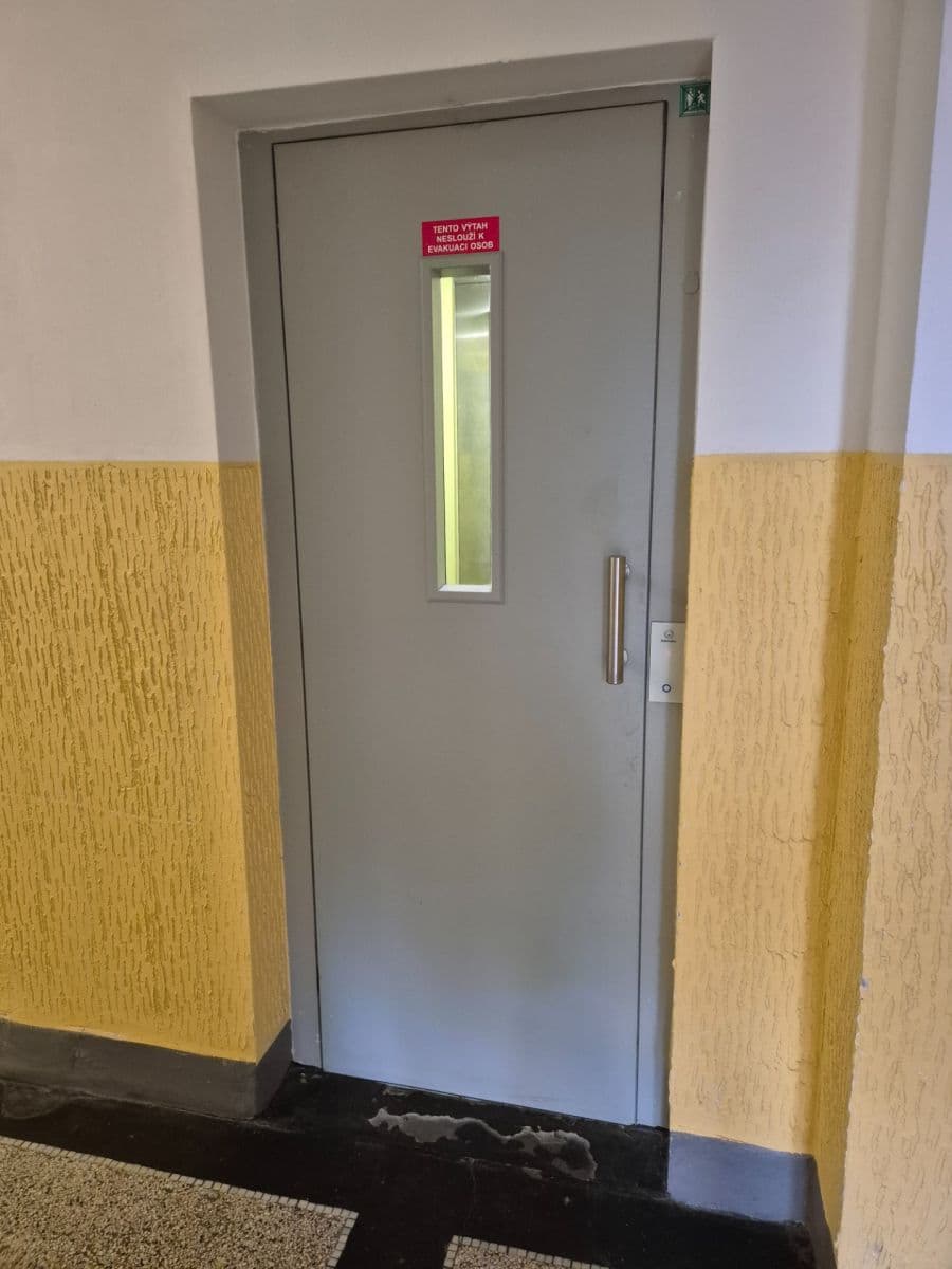 Predaj bytu 2-izbový 45 m², Ruská, Praha, Praha Predaj bytu 2-izbový 45 m², Ruská, Praha, Praha