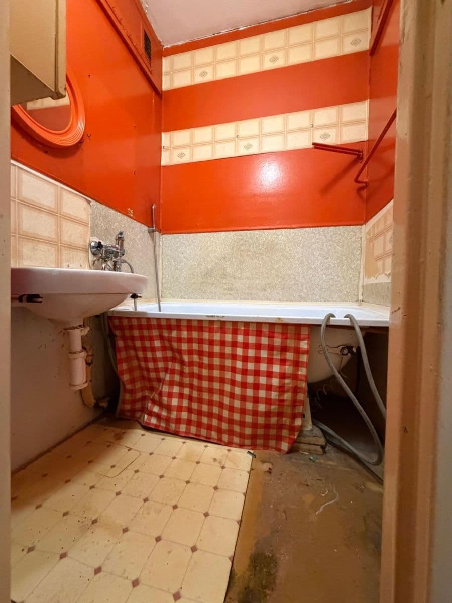Predaj bytu 3-izbový 65 m², Na Robinsonce, Ostrava, Moravskoslezský kraj Predaj bytu 3-izbový 65 m², Na Robinsonce, Ostrava, Moravskoslezský kraj
