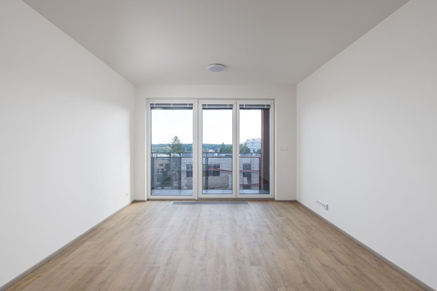 Prenájom bytu 1-izbový 33 m², Výstavní, Praha, Praha Prenájom bytu 1-izbový 33 m², Výstavní, Praha, Praha