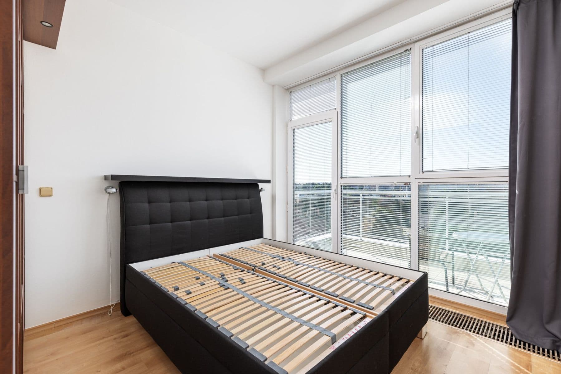 Prenájom bytu 2-izbový 47 m², V Rybníčkách, Praha, Praha Prenájom bytu 2-izbový 47 m², V Rybníčkách, Praha, Praha