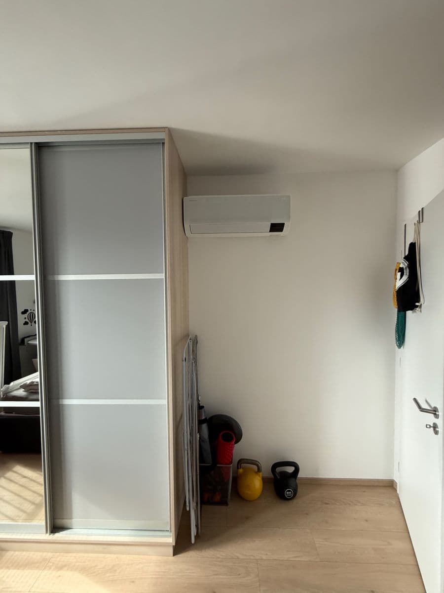 Prenájom bytu 2-izbový 50 m², Strnadových, Praha, Praha Prenájom bytu 2-izbový 50 m², Strnadových, Praha, Praha