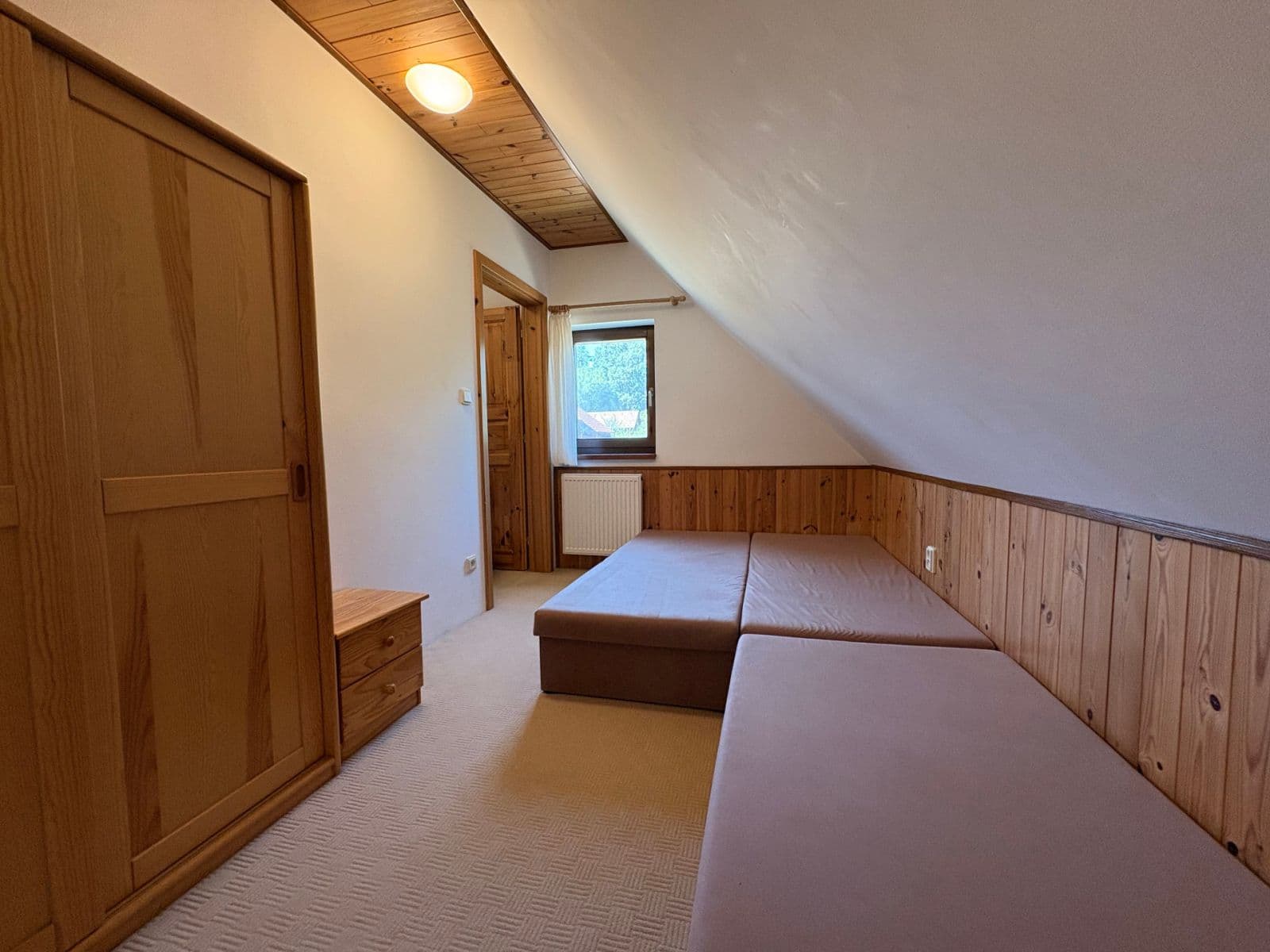 Predaj domu 74 m², pozemok 351 m², Chlum u Třeboně, Jihočeský kraj Predaj domu 74 m², pozemok 351 m², Chlum u Třeboně, Jihočeský kraj