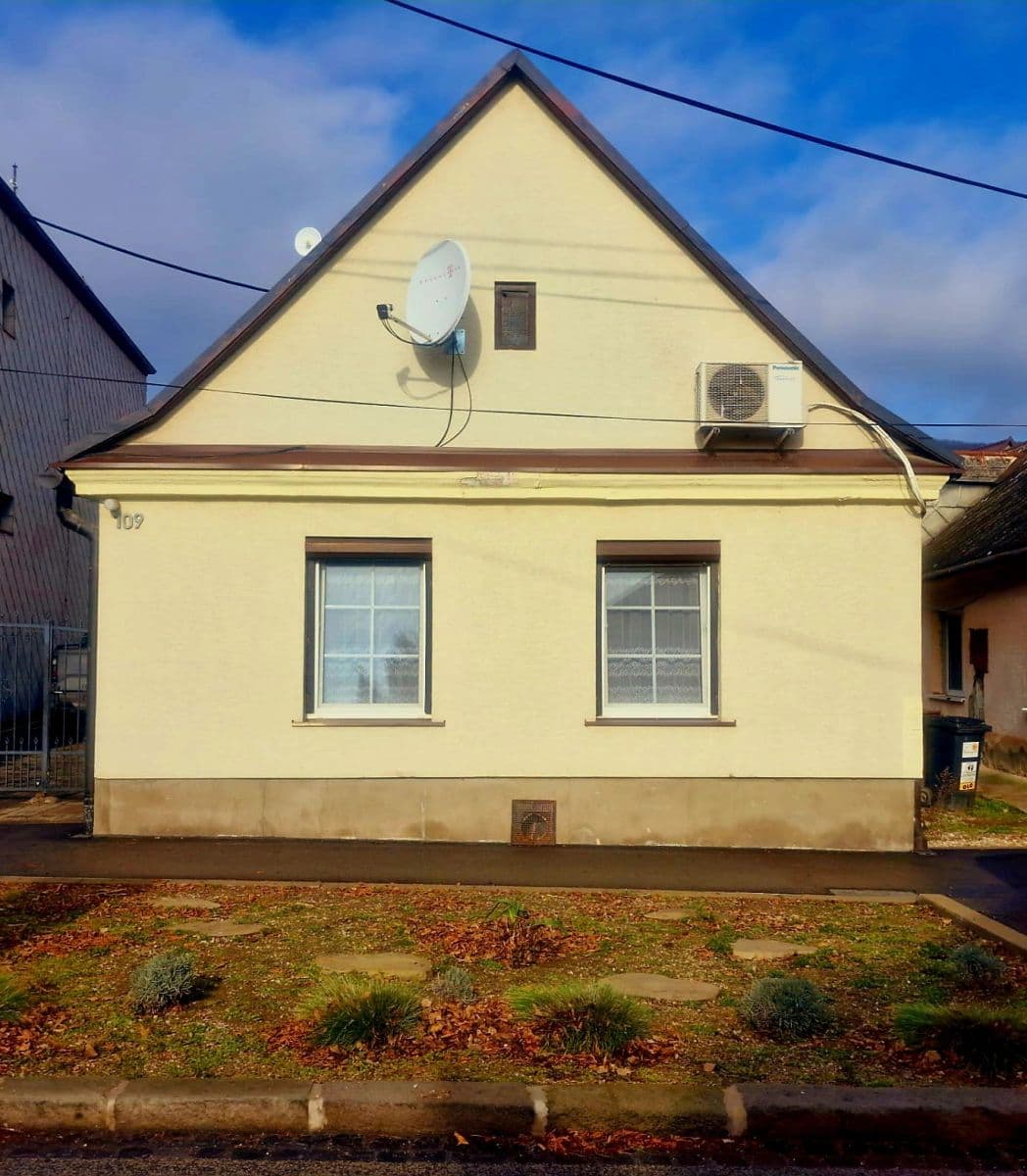 Predaj domu 89 m², pozemok 200 m², Pri vinohradoch, Rača, Bratislavský kraj Predaj domu 89 m², pozemok 200 m², Pri vinohradoch, Rača, Bratislavský kraj