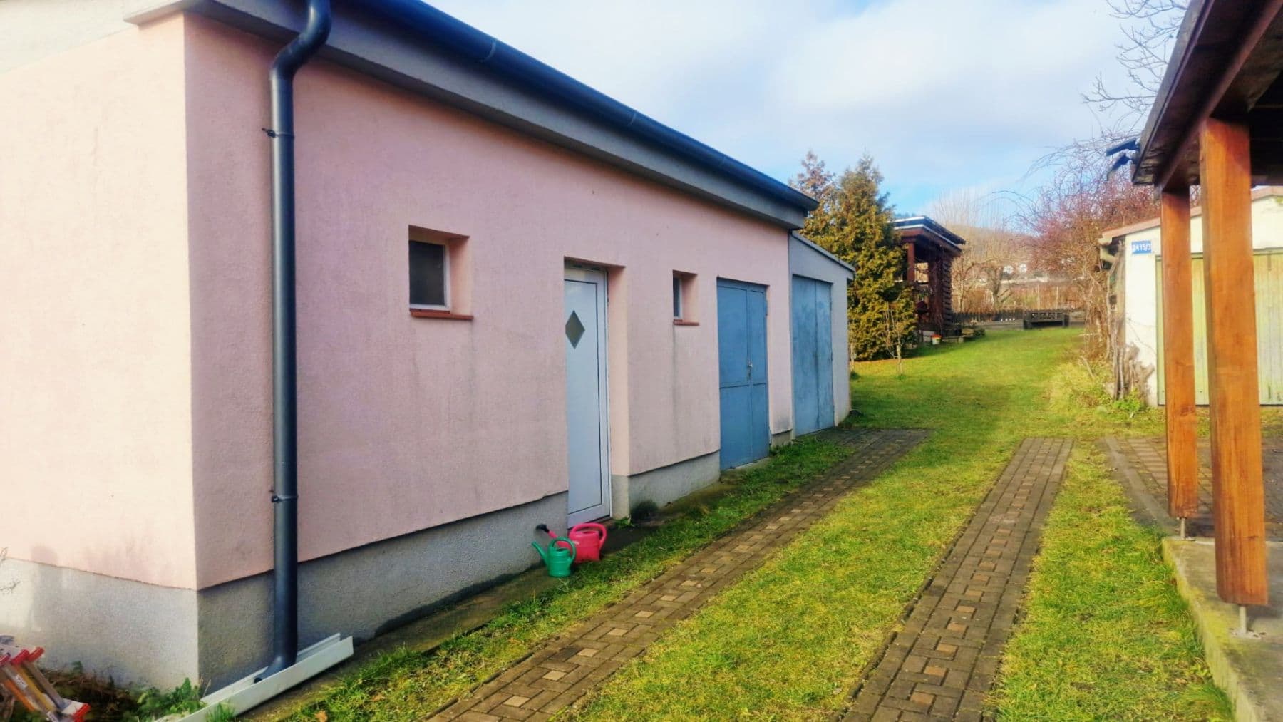 Predaj domu 89 m², pozemok 200 m², Pri vinohradoch, Rača, Bratislavský kraj Predaj domu 89 m², pozemok 200 m², Pri vinohradoch, Rača, Bratislavský kraj