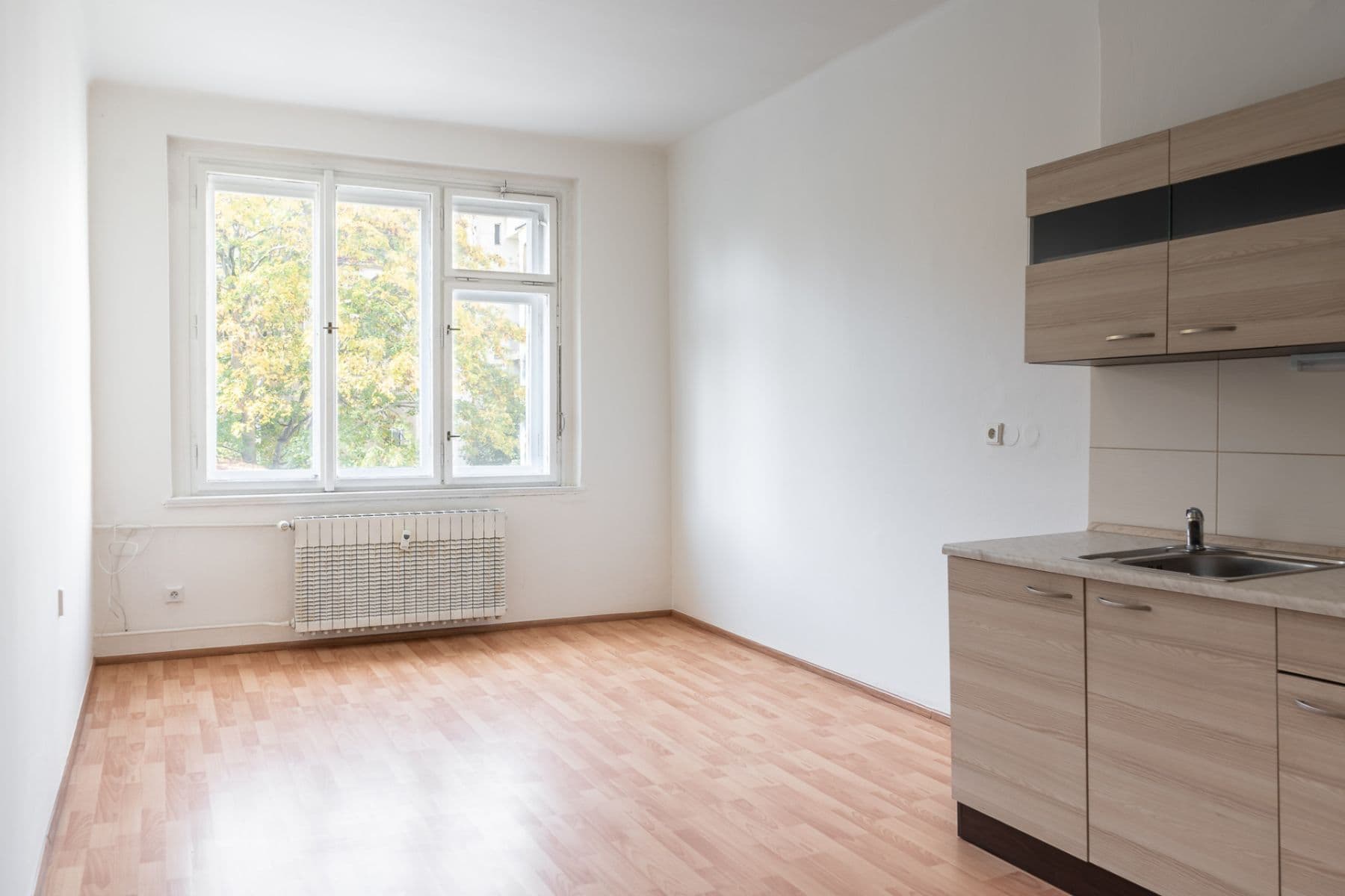 Prenájom bytu 2-izbový 44 m², Hollarovo náměstí, Praha, Praha Prenájom bytu 2-izbový 44 m², Hollarovo náměstí, Praha, Praha
