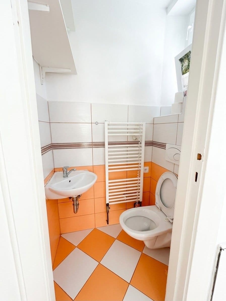 Prenájom bytu 3-izbový 107 m², Vlhká, Brno, Jihomoravský kraj Prenájom bytu 3-izbový 107 m², Vlhká, Brno, Jihomoravský kraj