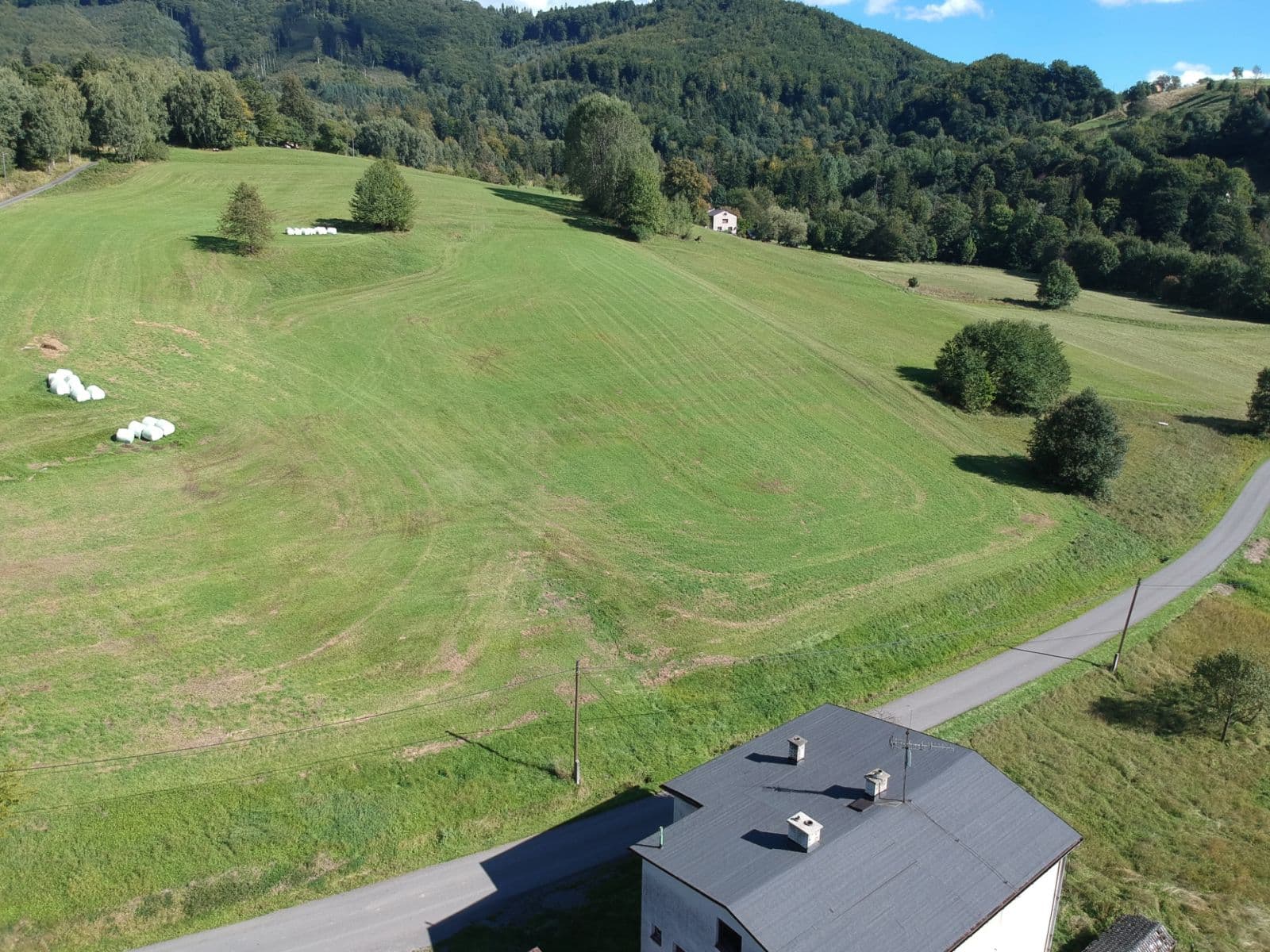 Predaj pozemku 1.816 m², Nýdek, Moravskoslezský kraj Predaj pozemku 1.816 m², Nýdek, Moravskoslezský kraj