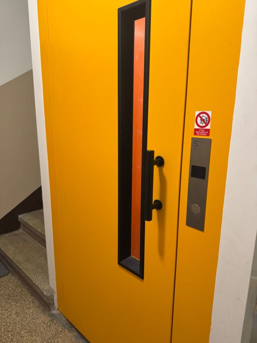 Predaj bytu 2-izbový 55 m², Čs. armády, Kraslice, Karlovarský kraj Predaj bytu 2-izbový 55 m², Čs. armády, Kraslice, Karlovarský kraj