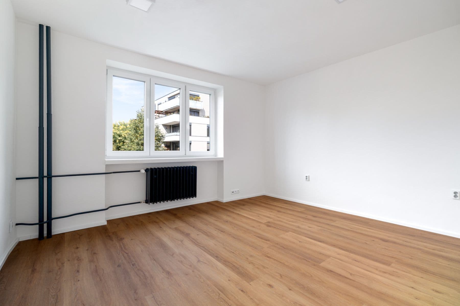 Prenájom bytu 3-izbový 68 m², Na Výsluní, Praha, Praha Prenájom bytu 3-izbový 68 m², Na Výsluní, Praha, Praha