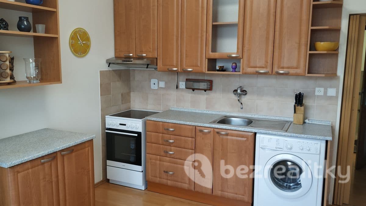Prenájom bytu 1-izbový 42 m², Zbudovská, Praha, Praha Prenájom bytu 1-izbový 42 m², Zbudovská, Praha, Praha