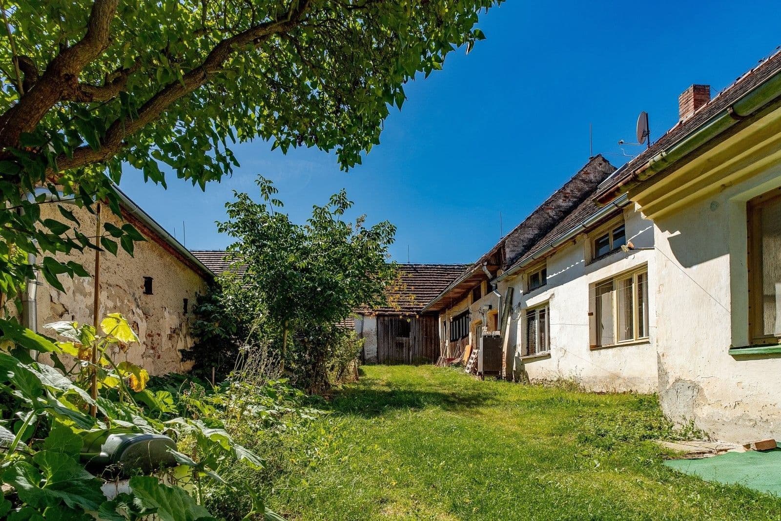 Predaj domu 812 m², pozemok 1.616 m², Kluky, Jihočeský kraj Predaj domu 812 m², pozemok 1.616 m², Kluky, Jihočeský kraj