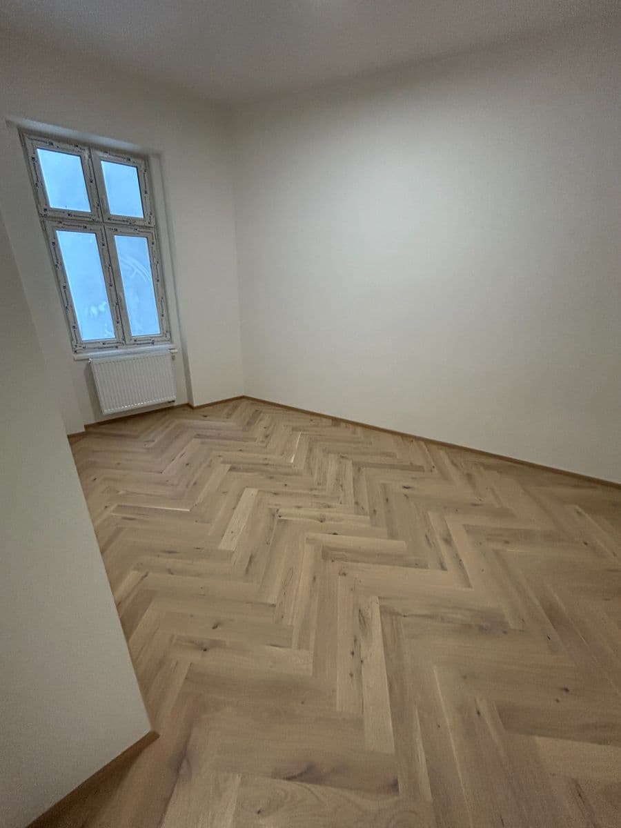 Prenájom bytu 3-izbový 82 m², Milíčova, Praha, Praha Prenájom bytu 3-izbový 82 m², Milíčova, Praha, Praha