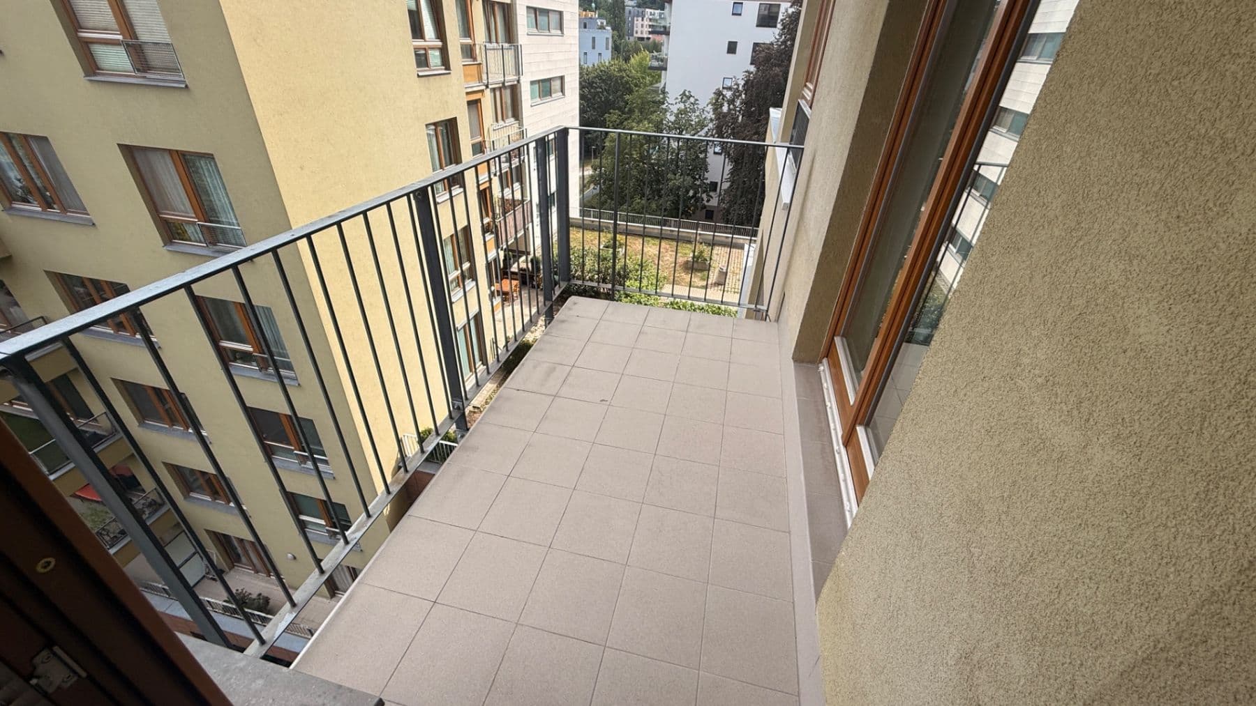 Prenájom bytu 2-izbový 65 m², K Červenému vrchu, Praha, Praha Prenájom bytu 2-izbový 65 m², K Červenému vrchu, Praha, Praha