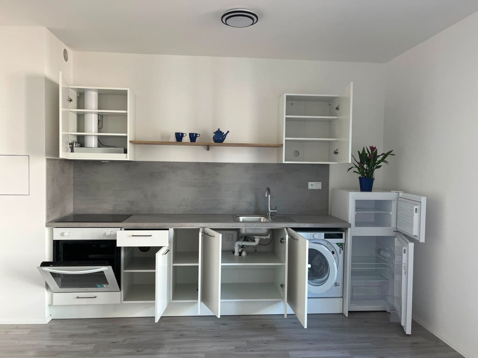 Prenájom bytu 1-izbový 30 m², Železná, Plzeň, Plzeňský kraj Prenájom bytu 1-izbový 30 m², Železná, Plzeň, Plzeňský kraj