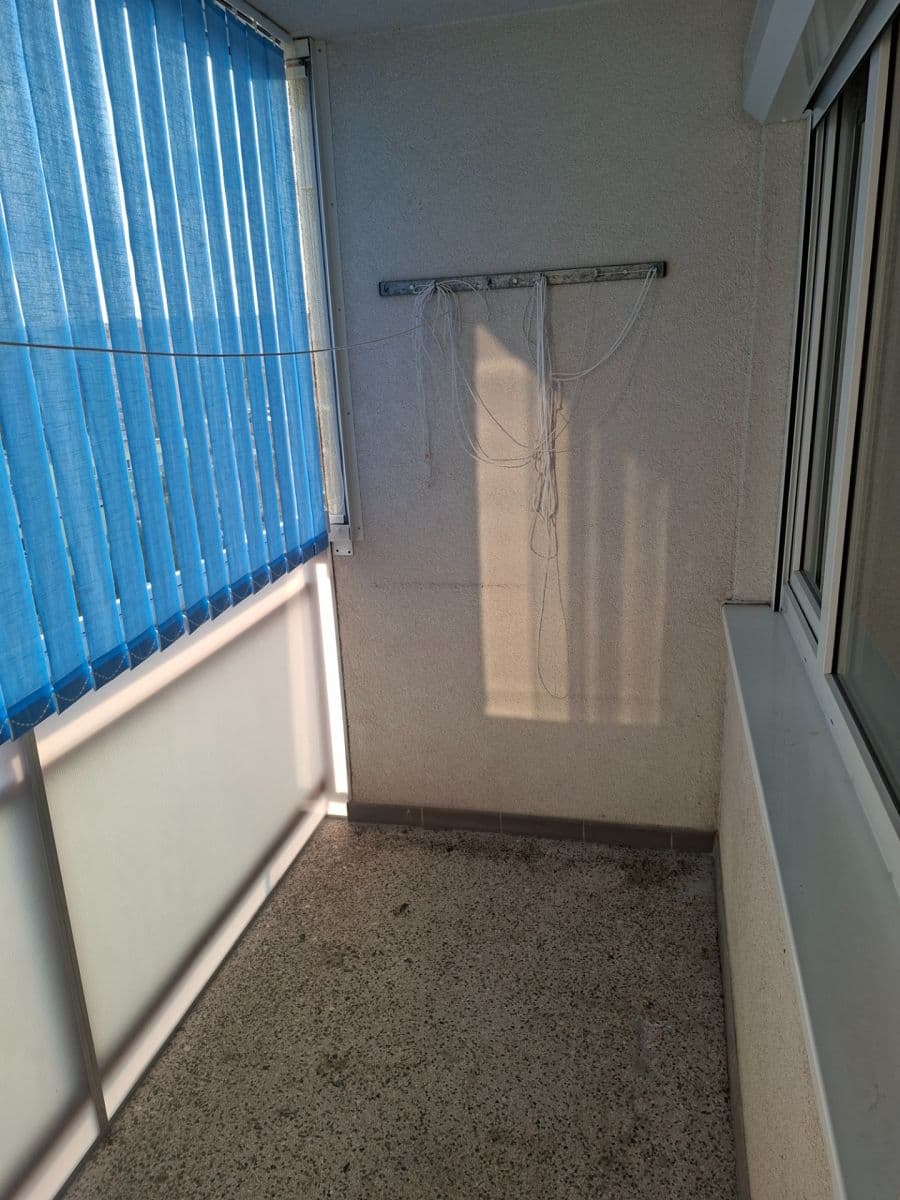Prenájom bytu 4-izbový 76 m², Jesenická, Plzeň, Plzeňský kraj Prenájom bytu 4-izbový 76 m², Jesenická, Plzeň, Plzeňský kraj