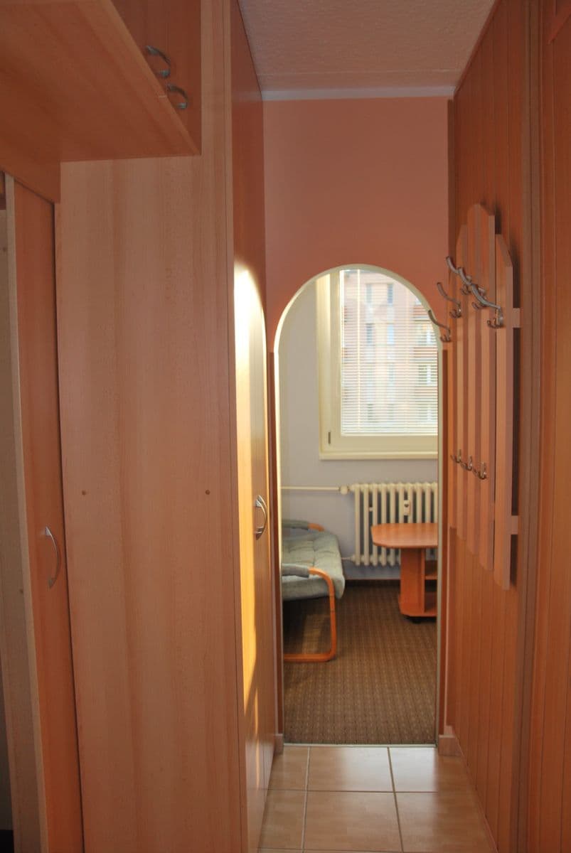 Prenájom bytu 1-izbový 30 m², Brněnská, Šlapanice, Jihomoravský kraj Prenájom bytu 1-izbový 30 m², Brněnská, Šlapanice, Jihomoravský kraj