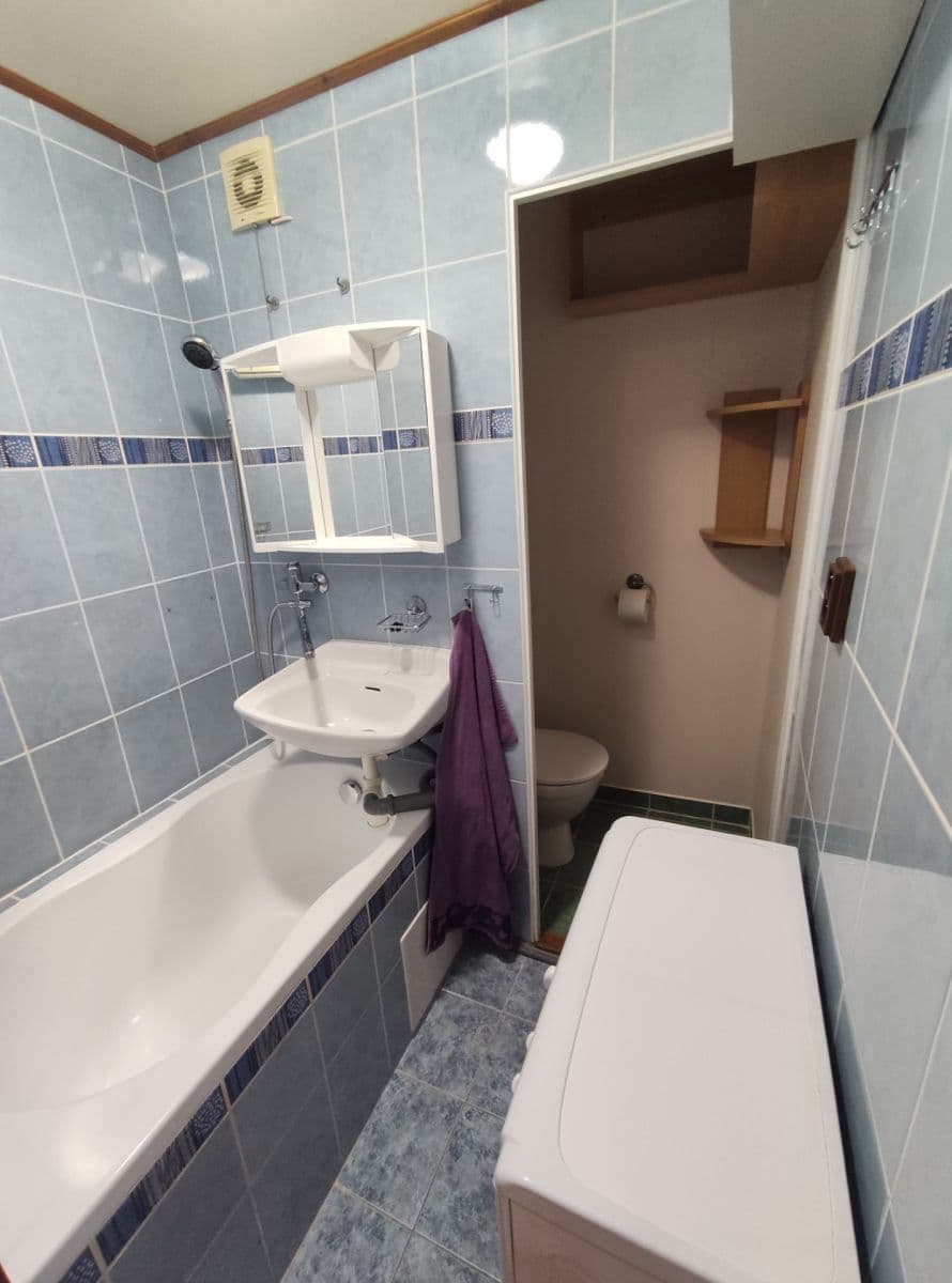 Prenájom bytu 1-izbový 30 m², Brněnská, Šlapanice, Jihomoravský kraj Prenájom bytu 1-izbový 30 m², Brněnská, Šlapanice, Jihomoravský kraj