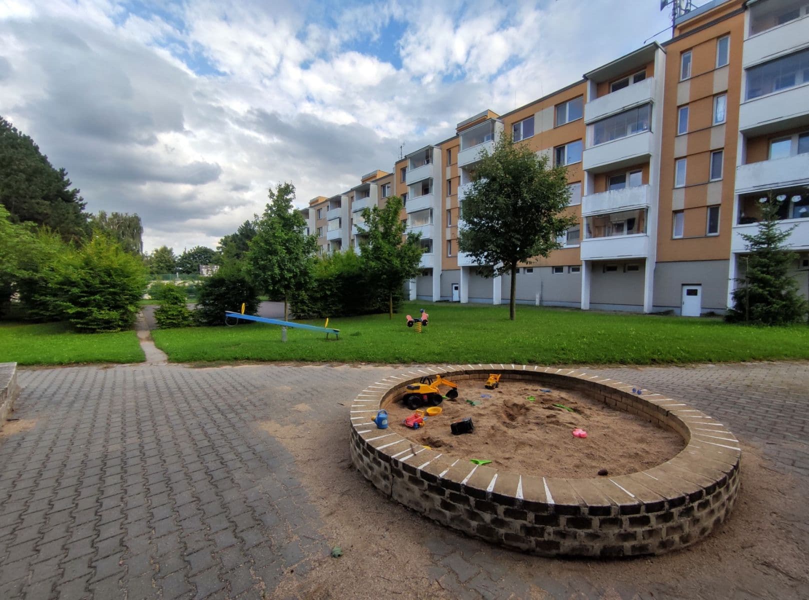 Prenájom bytu 1-izbový 30 m², Brněnská, Šlapanice, Jihomoravský kraj Prenájom bytu 1-izbový 30 m², Brněnská, Šlapanice, Jihomoravský kraj