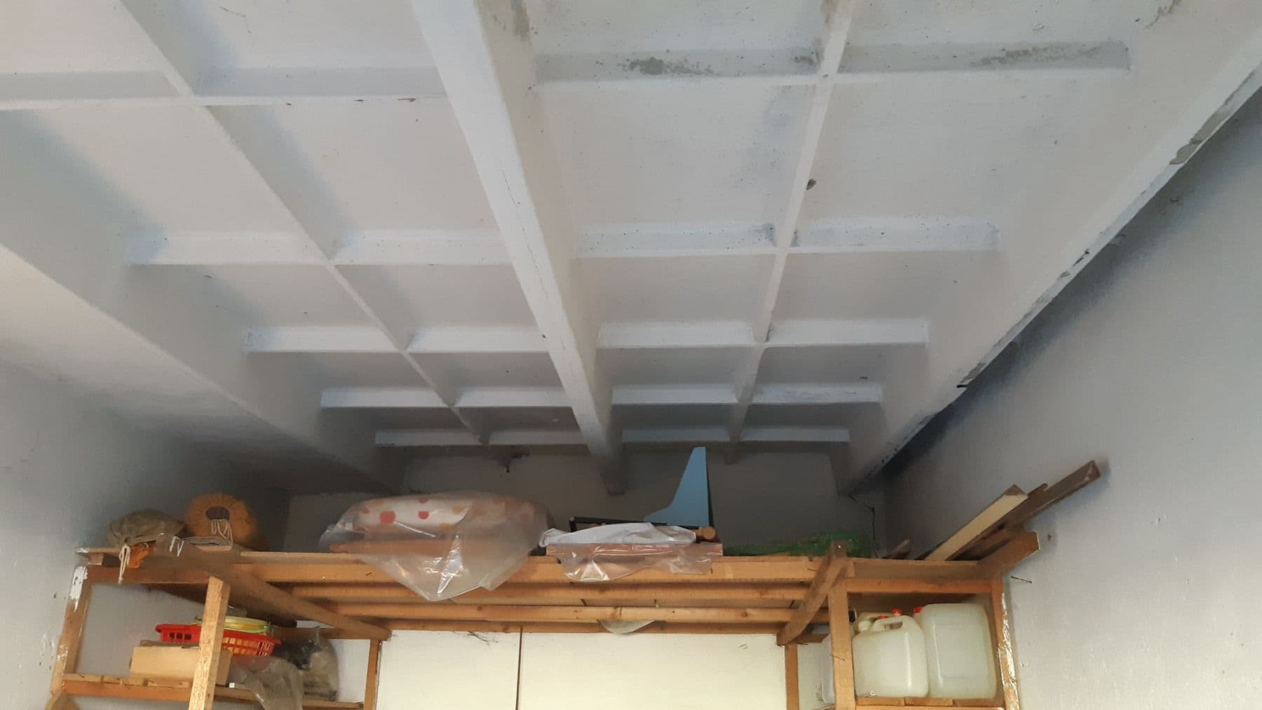 Prenájom garáže 16 m², Buzulucká, Olomouc, Olomoucký kraj Prenájom garáže 16 m², Buzulucká, Olomouc, Olomoucký kraj