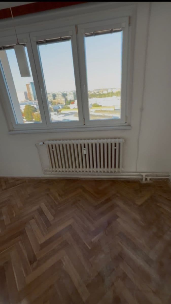 Predaj bytu 3-izbový 57 m², Vsetínská, Brno, Jihomoravský kraj Predaj bytu 3-izbový 57 m², Vsetínská, Brno, Jihomoravský kraj