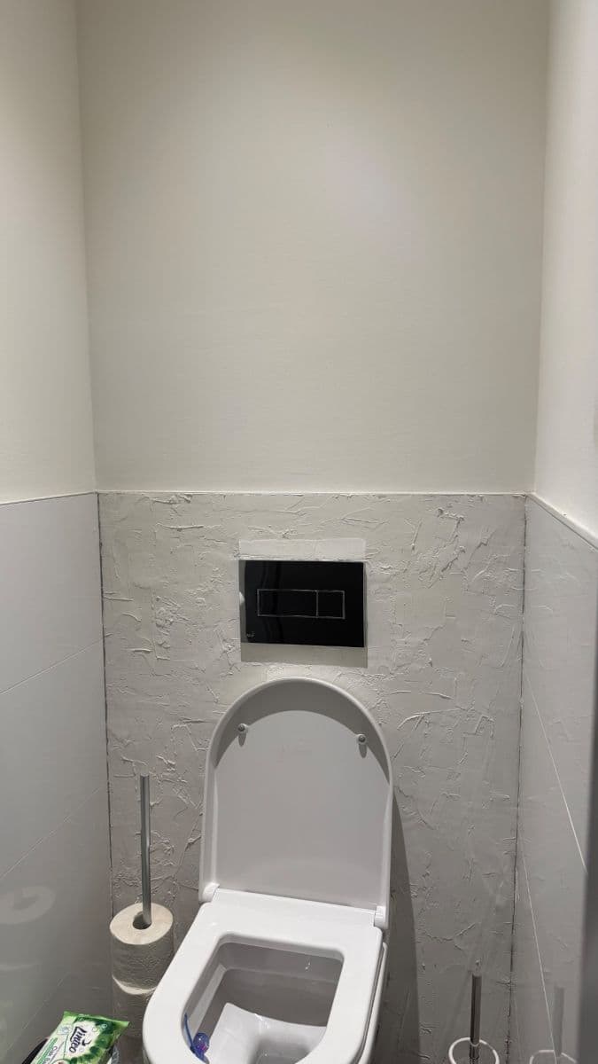 Prenájom nebytového priestoru 75 m², Hostivítova, Praha, Praha Prenájom nebytového priestoru 75 m², Hostivítova, Praha, Praha
