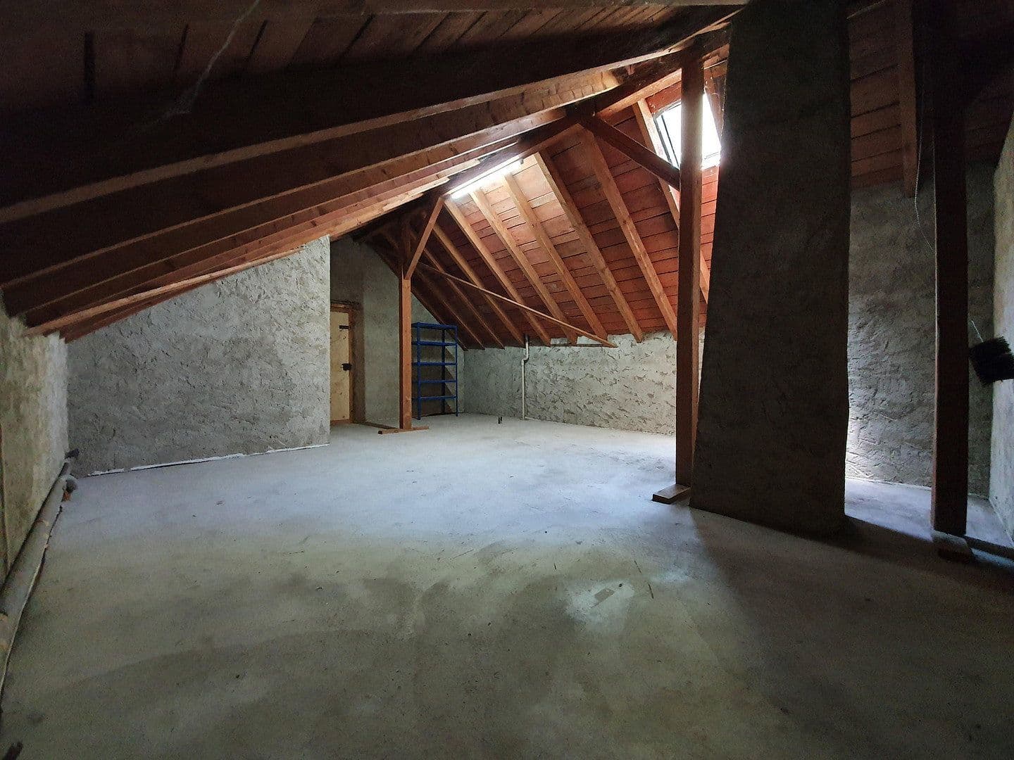 Predaj domu 131 m², pozemok 14.446 m², Rheinböllen, Porýnie-Falcko Predaj domu 131 m², pozemok 14.446 m², Rheinböllen, Porýnie-Falcko