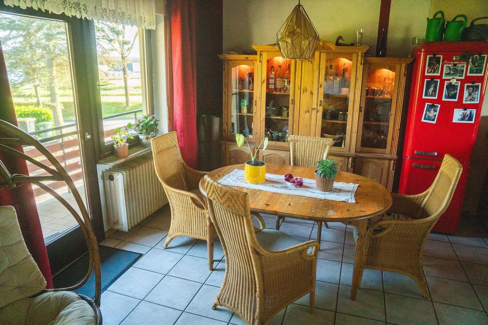 Predaj domu 131 m², pozemok 14.446 m², Rheinböllen, Porýnie-Falcko Predaj domu 131 m², pozemok 14.446 m², Rheinböllen, Porýnie-Falcko