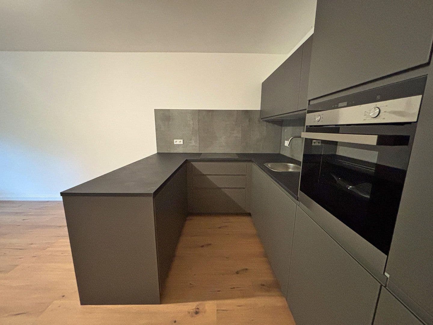 Predaj bytu 3-izbový 82 m², Hermann-Balk-Straße 113, Hamburg, Hamburg Predaj bytu 3-izbový 82 m², Hermann-Balk-Straße 113, Hamburg, Hamburg
