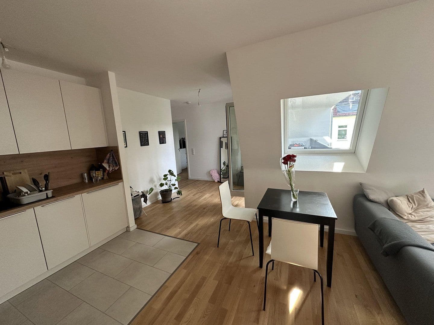 Prenájom bytu 2-izbový 53 m², Hoffmannstr. 14, Berlin, Berlín Prenájom bytu 2-izbový 53 m², Hoffmannstr. 14, Berlin, Berlín