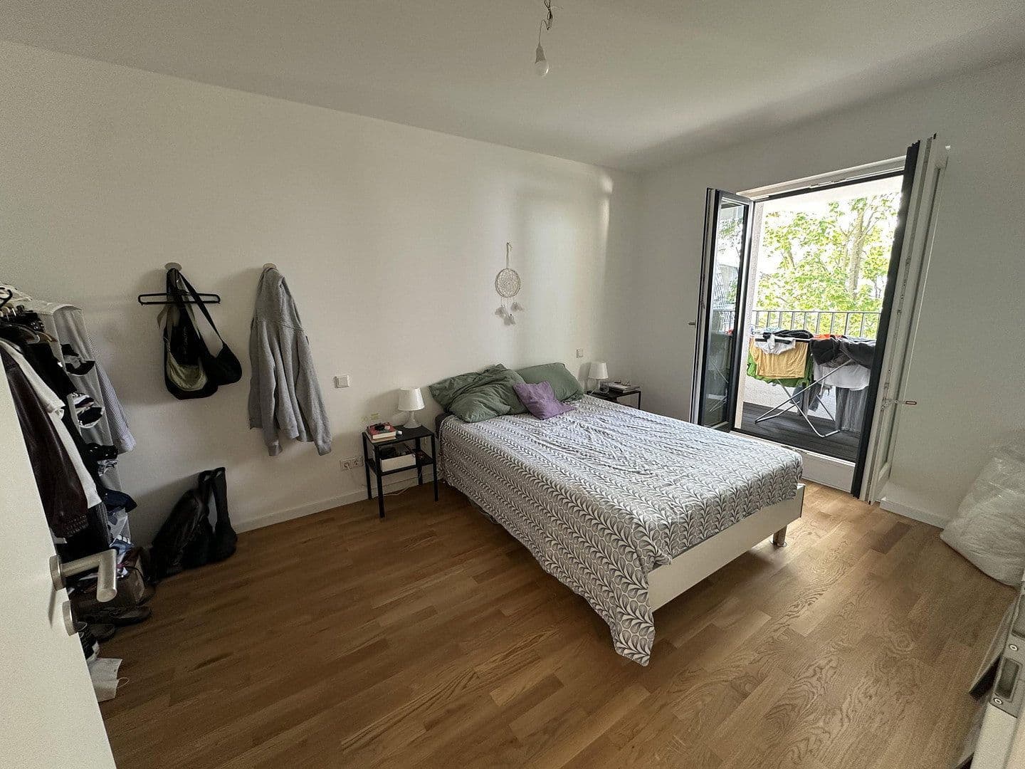 Prenájom bytu 2-izbový 53 m², Hoffmannstr. 14, Berlin, Berlín Prenájom bytu 2-izbový 53 m², Hoffmannstr. 14, Berlin, Berlín