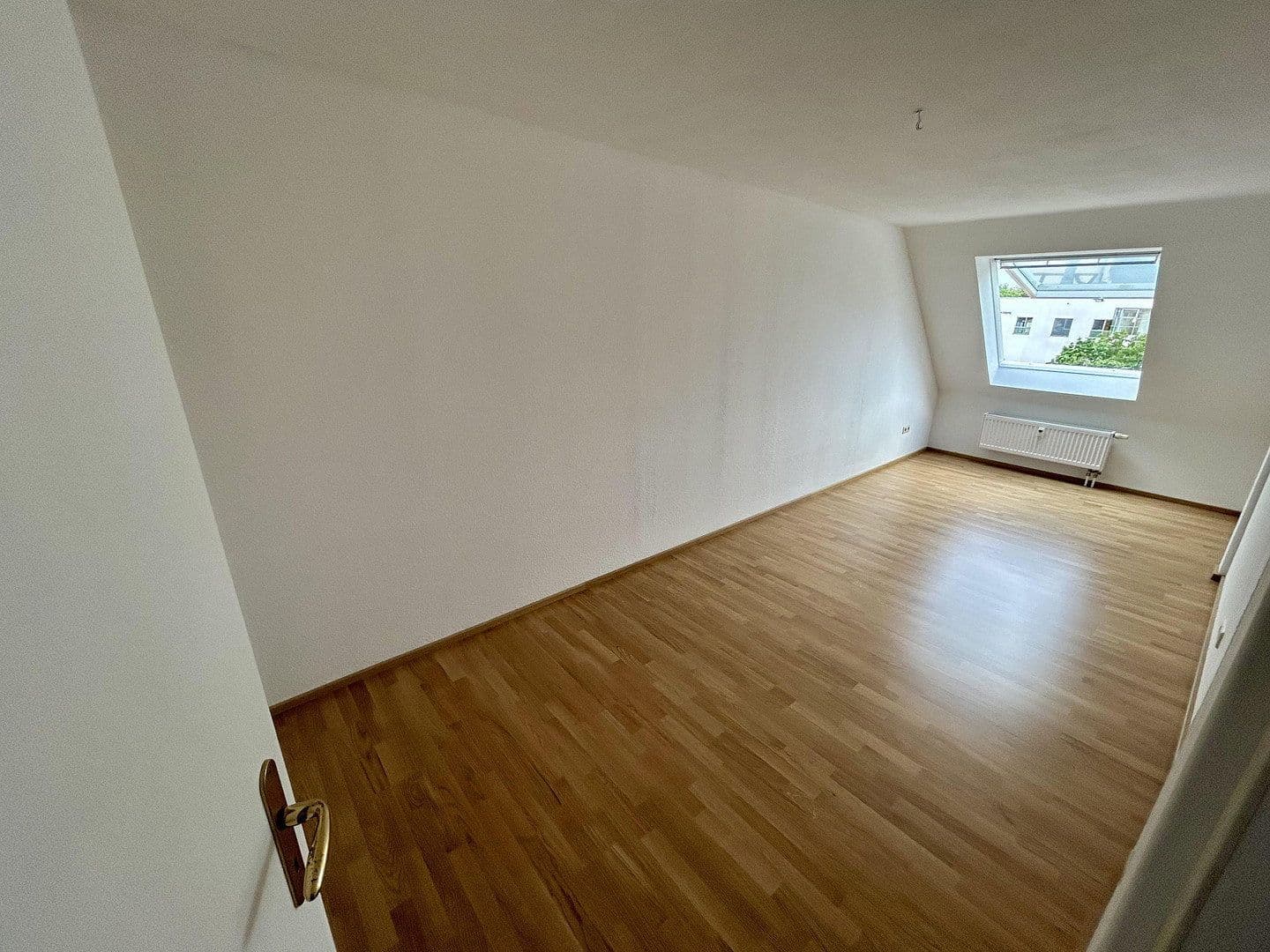 Prenájom bytu 2-izbový 49 m², Leipzig, Sasko Prenájom bytu 2-izbový 49 m², Leipzig, Sasko