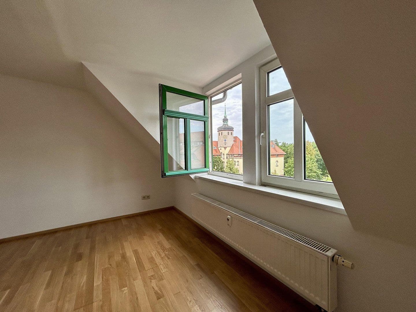 Prenájom bytu 2-izbový 49 m², Leipzig, Sasko Prenájom bytu 2-izbový 49 m², Leipzig, Sasko