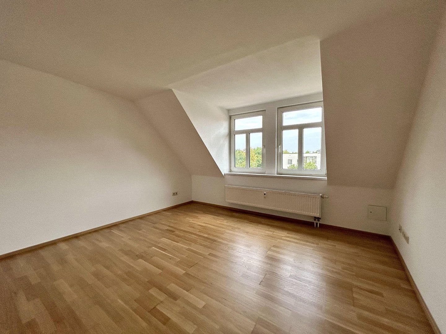 Prenájom bytu 2-izbový 49 m², Leipzig, Sasko Prenájom bytu 2-izbový 49 m², Leipzig, Sasko