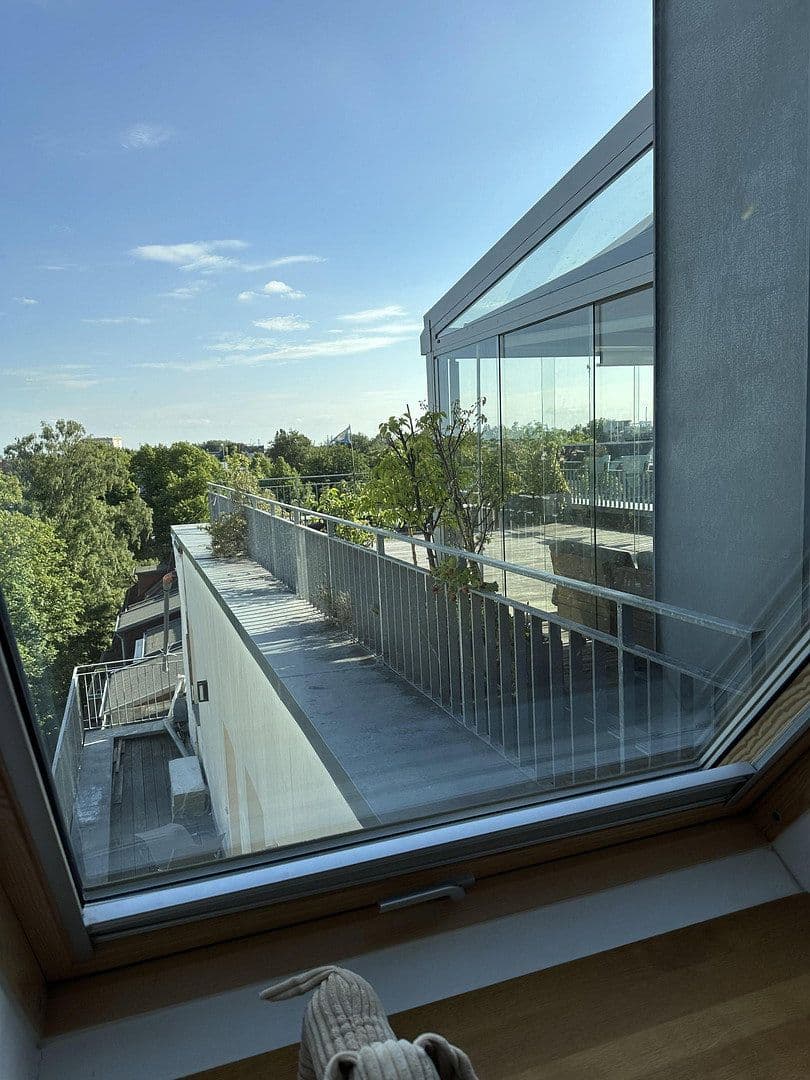 Prenájom bytu 5-izbový 180 m², Emilienstraße 19, Hamburg, Hamburg Prenájom bytu 5-izbový 180 m², Emilienstraße 19, Hamburg, Hamburg