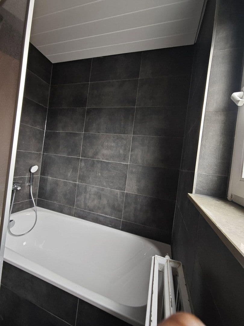 Prenájom bytu 3-izbový 67 m², Weinsberg, Bádensko-Wurttembersko Prenájom bytu 3-izbový 67 m², Weinsberg, Bádensko-Wurttembersko