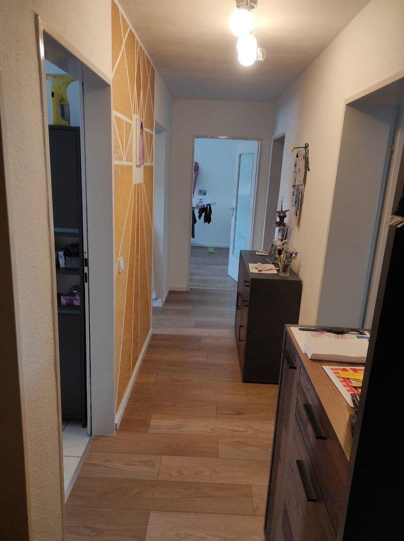 Prenájom bytu 3-izbový 77 m², Talstrasse 1, Oberasbach, Bavorsko Prenájom bytu 3-izbový 77 m², Talstrasse 1, Oberasbach, Bavorsko