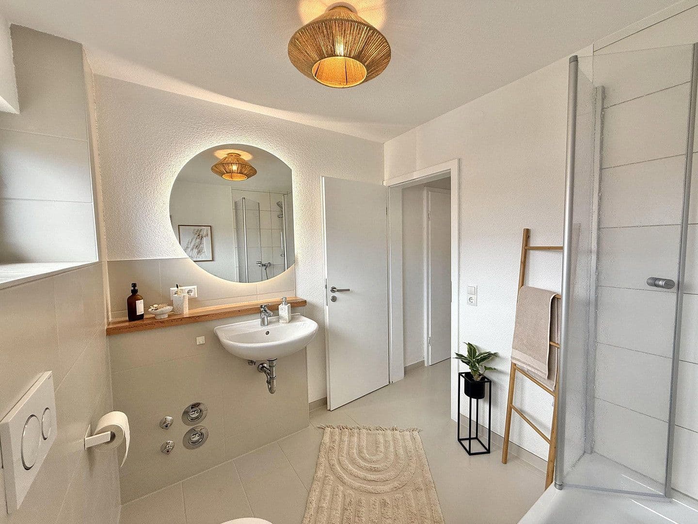 Predaj domu 161 m², pozemok 340 m², Lenauweg 18, Bondorf, Bádensko-Wurttembersko Predaj domu 161 m², pozemok 340 m², Lenauweg 18, Bondorf, Bádensko-Wurttembersko