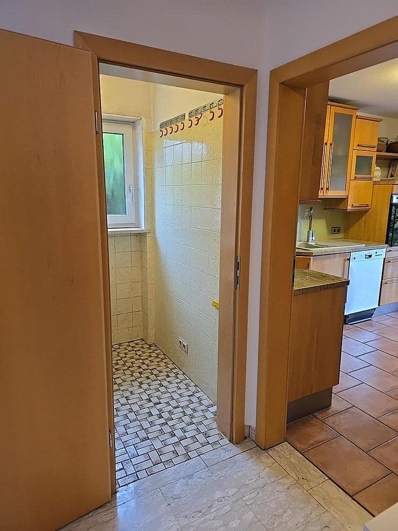 Predaj domu 162 m², pozemok 745 m², Prien am Chiemsee, Bavorsko Predaj domu 162 m², pozemok 745 m², Prien am Chiemsee, Bavorsko