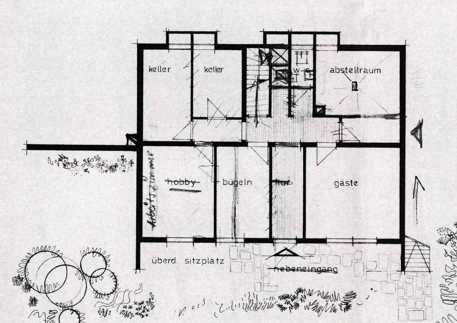 Predaj domu 140 m², pozemok 1.000 m², Dr.-Hermann-Bizer-Str. 22, Albstadt, Bádensko-Wurttembersko Predaj domu 140 m², pozemok 1.000 m², Dr.-Hermann-Bizer-Str. 22, Albstadt, Bádensko-Wurttembersko