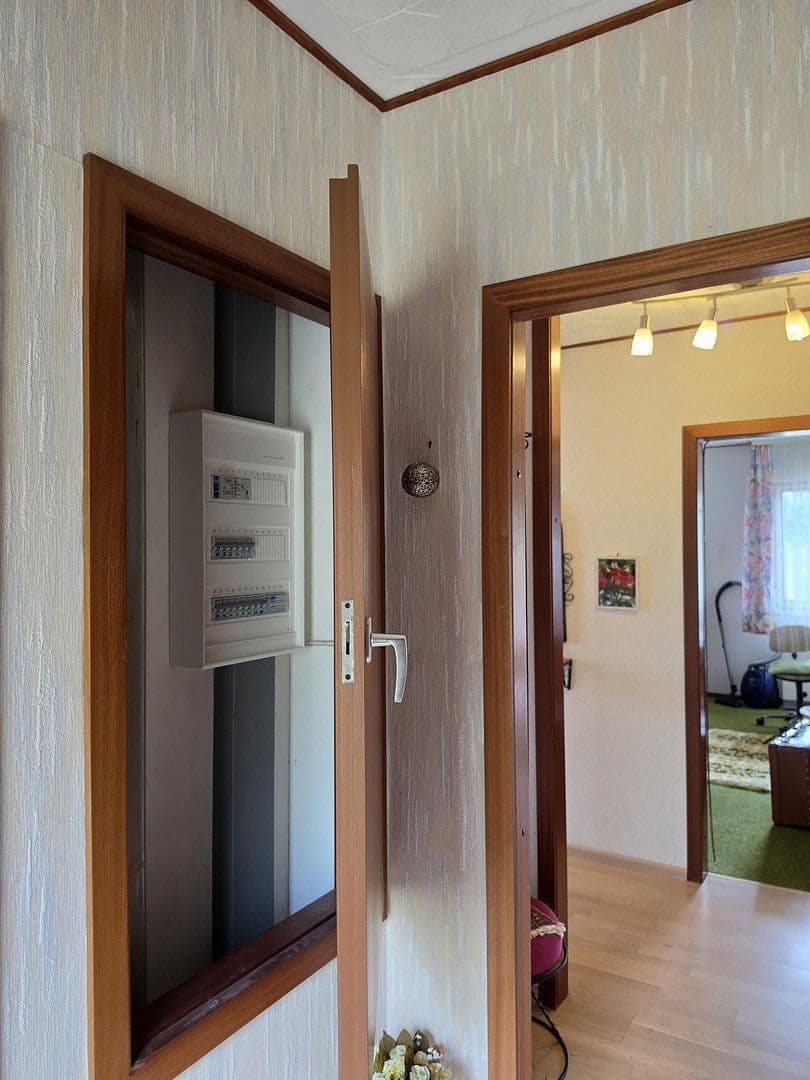 Predaj domu 140 m², pozemok 1.000 m², Dr.-Hermann-Bizer-Str. 22, Albstadt, Bádensko-Wurttembersko Predaj domu 140 m², pozemok 1.000 m², Dr.-Hermann-Bizer-Str. 22, Albstadt, Bádensko-Wurttembersko