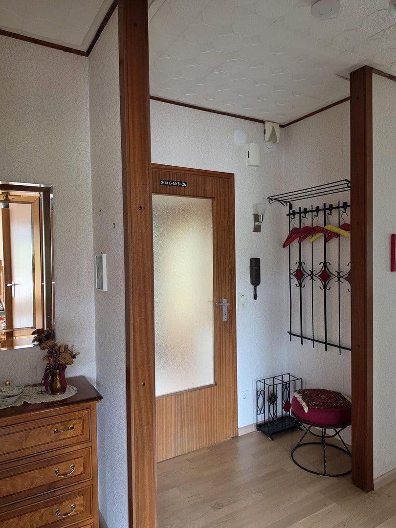 Predaj domu 140 m², pozemok 1.000 m², Dr.-Hermann-Bizer-Str. 22, Albstadt, Bádensko-Wurttembersko Predaj domu 140 m², pozemok 1.000 m², Dr.-Hermann-Bizer-Str. 22, Albstadt, Bádensko-Wurttembersko